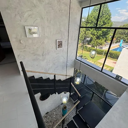 Fm Luxury Villa De Arquitectura Mediterranea Piscina Privada Y Cine Melgar Exterior photo