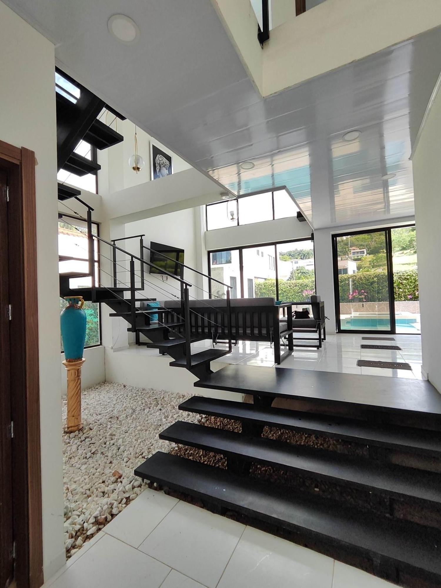 Fm Luxury De Arquitectura Mediterranea Piscina Privada Y Cine Villa Melgar